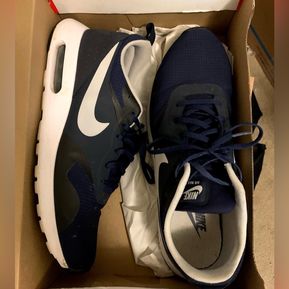 Nike